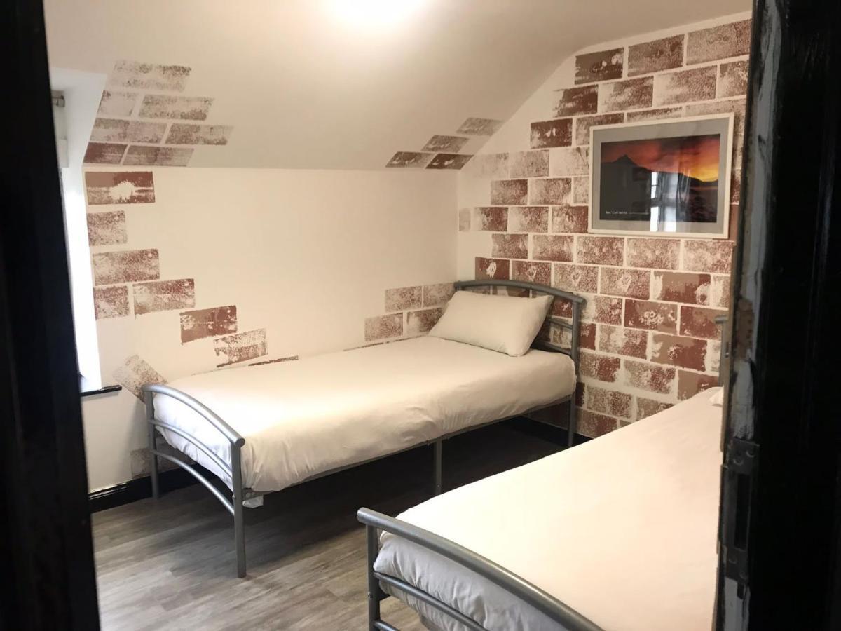 Finn Mccools Giants Causeway Hostel 부시밀즈 외부 사진