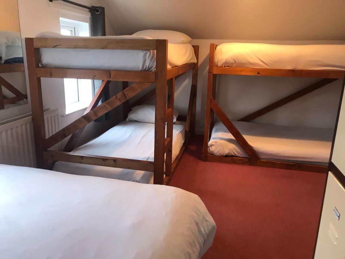 Finn Mccools Giants Causeway Hostel 부시밀즈 외부 사진